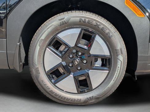 New 2026 Hyundai Santa Fe SE FWD image 36