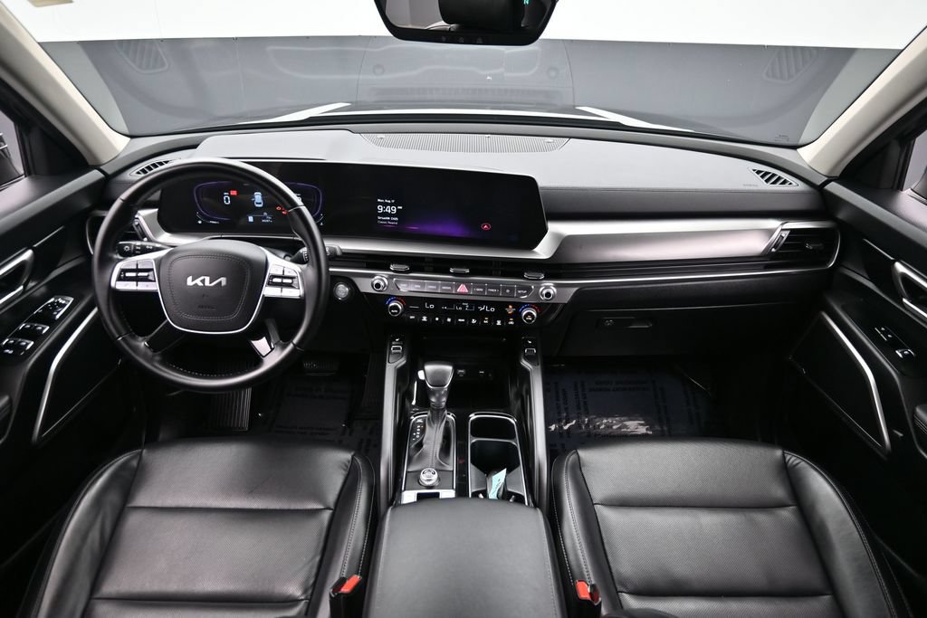 Used 2023 Kia Telluride S w/ S Sunroof Package FWD image 13