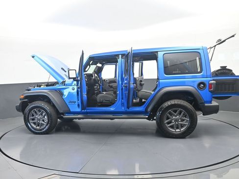 Used 2025 Jeep Wrangler Unlimited Sport AWD/4WD image 67