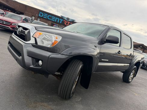 Used 2014 Toyota Tacoma 4x4 Double Cab w/ SR5 Package image 45