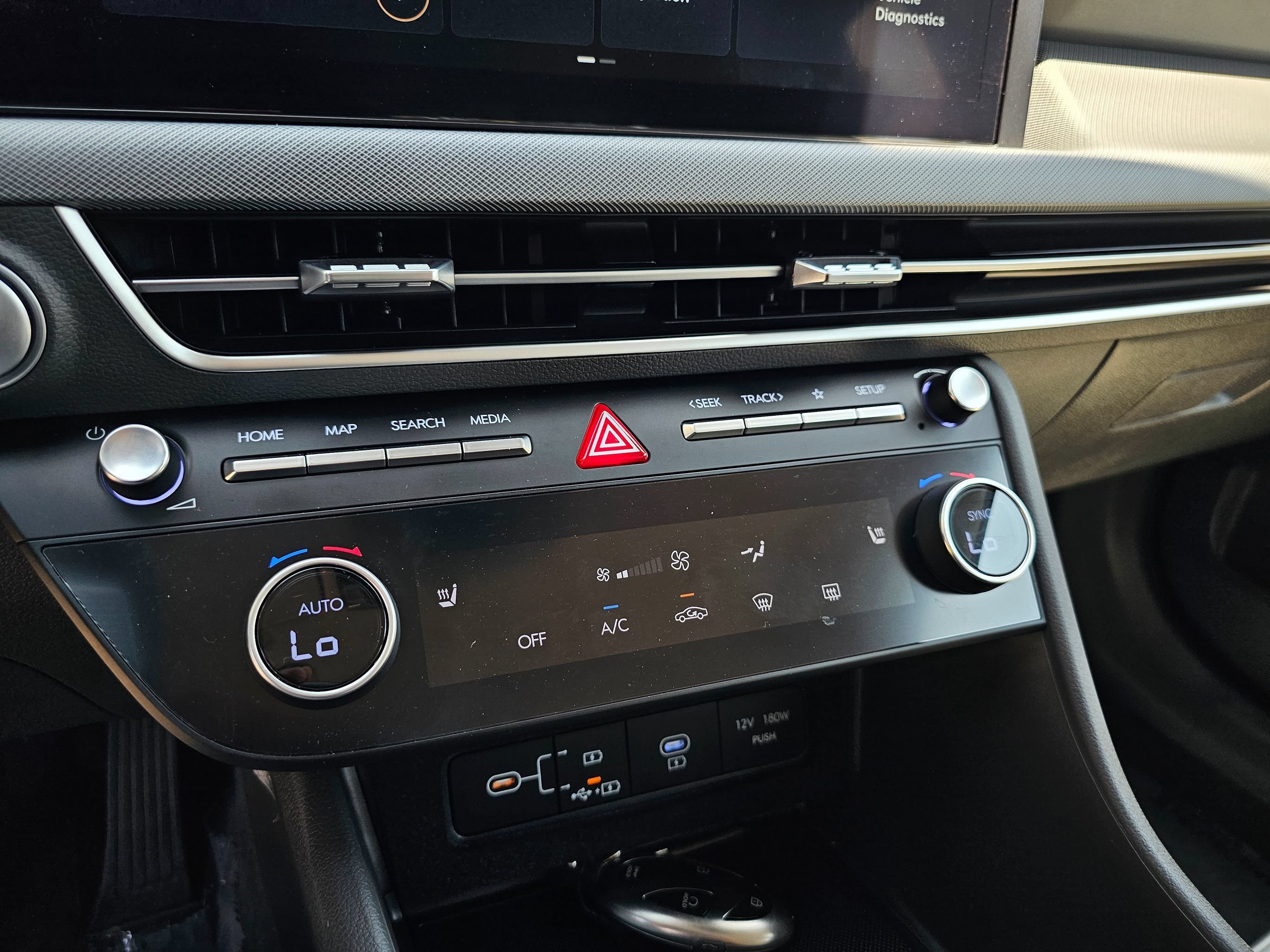 Used 2025 Hyundai Sonata SEL FWD image 31