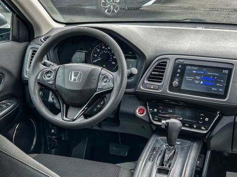 Used 2021 Honda HR-V EX image 13