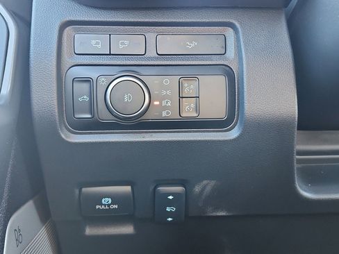 Used 2024 Ford F250 Lariat image 28