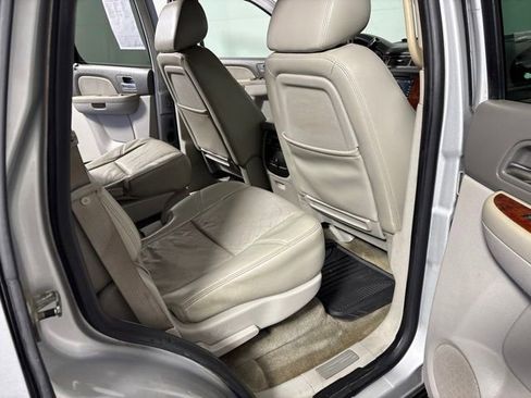 Used 2010 Chevrolet Tahoe LTZ AWD/4WD image 27