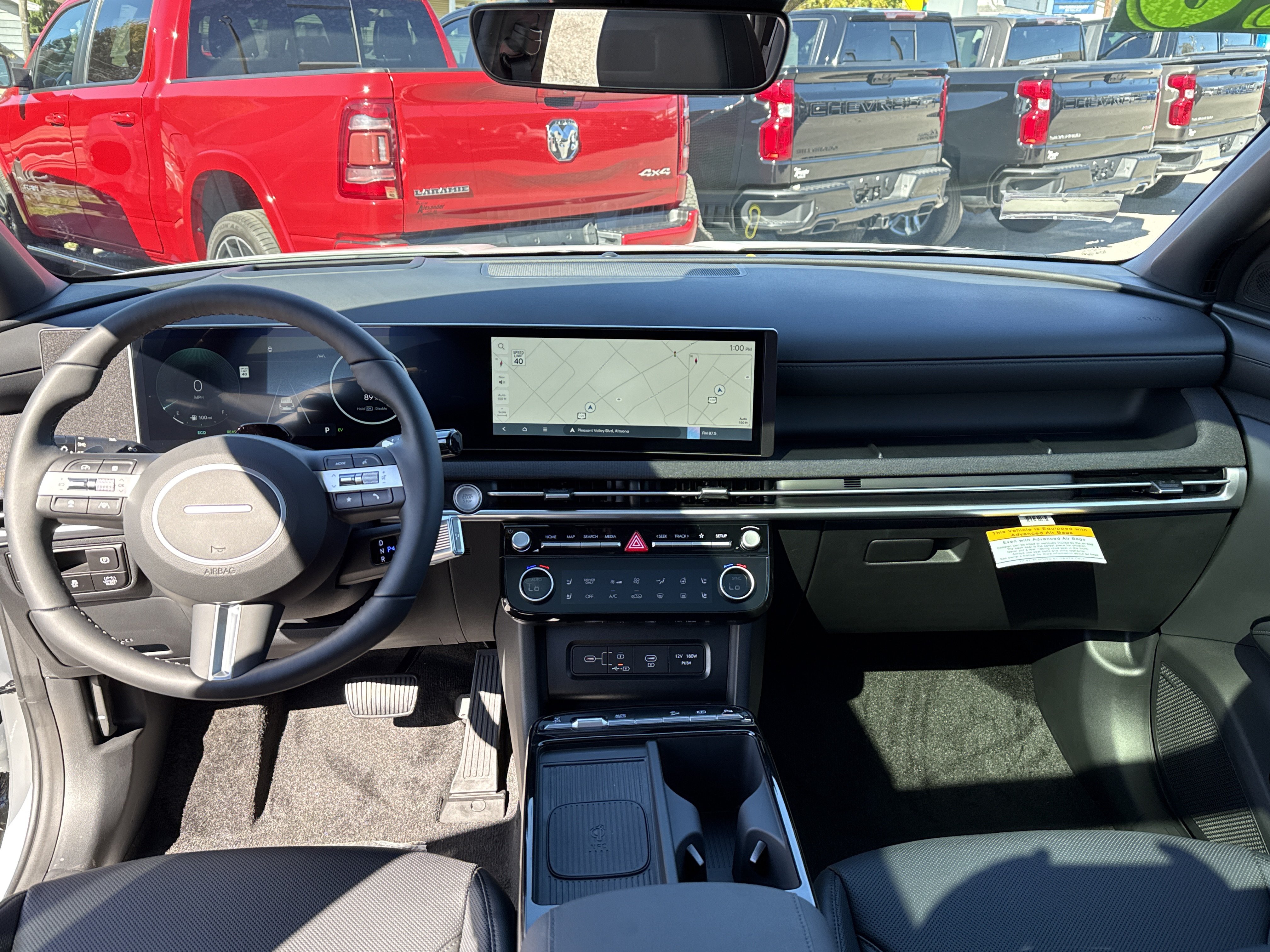 New 2026 Hyundai Tucson Limited AWD/4WD image 17