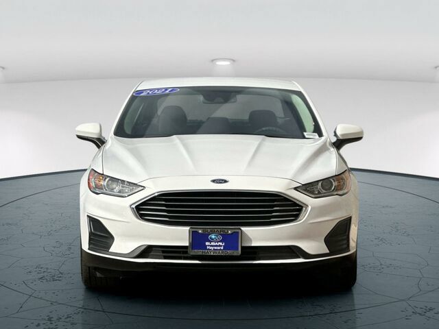 Used 2020 Ford Fusion SE FWD image 9