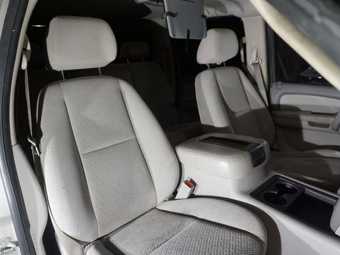 Used 2007 GMC Yukon XL SLE AWD/4WD image 15