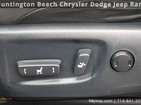 Used 2018 Toyota 4Runner SR5 image 30