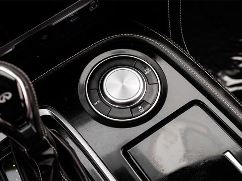 Used 2022 INFINITI QX80 Premium Select w/ Cargo Package image 29