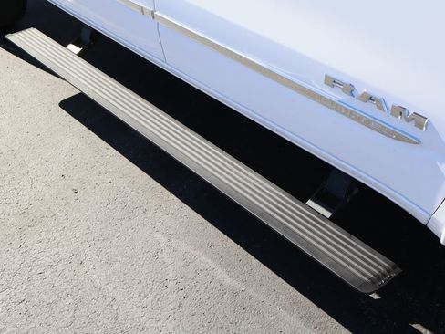 Used 2020 RAM 1500 Limited w/ Advanced Safety Group image 10