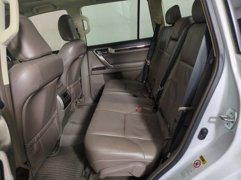 Used 2017 Lexus GX 460 Premium w/ Premium Package AWD/4WD image 27
