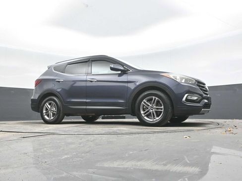 Used 2017 Hyundai Santa Fe Sport image 44