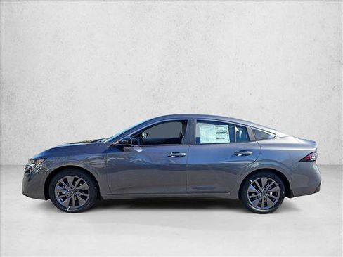 New 2026 Nissan Sentra SL w/ Floor Mat Package FWD image 5