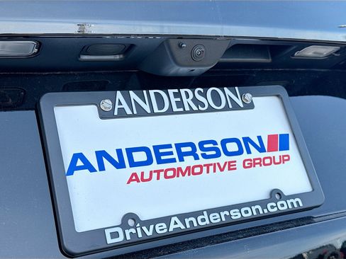 New 2025 Jeep Grand Cherokee Summit image 12