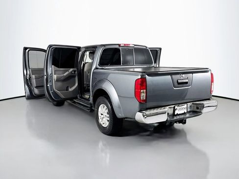 Used 2016 Nissan Frontier SV image 21
