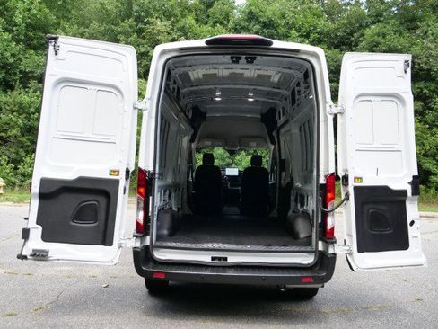 Used 2022 Ford Transit 350 148 High Roof AWD image 11