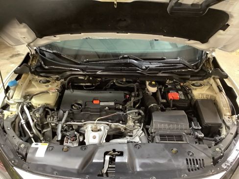 Used 2021 Honda Civic Sport image 14