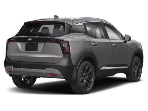 New 2026 Nissan Kicks SR w/ SR Premium Package AWD/4WD image 5