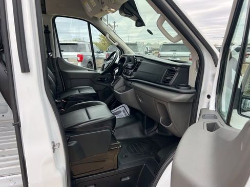 Used 2023 Ford Transit 250 148 High Roof Extended image 21