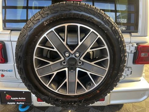 Used 2024 Jeep Wrangler High Altitude image 16