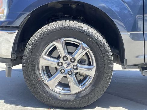 Used 2019 Ford F150 XLT w/ Equipment Group 302A Luxury AWD/4WD image 29
