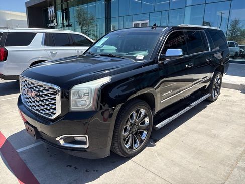 Used 2018 GMC Yukon XL Denali w/ Denali Ultimate Package AWD/4WD image 1