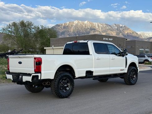 Used 2024 Ford F350 Lariat w/ Lariat Ultimate Package AWD/4WD image 9