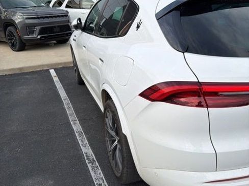 Used 2023 Maserati Grecale Modena image 3