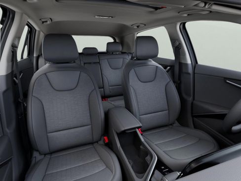 New 2026 Kia Niro FWD image 15
