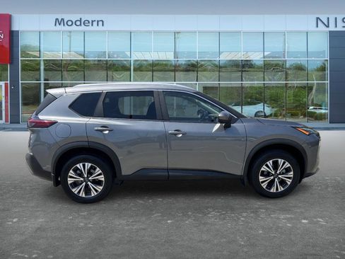 Used 2023 Nissan Rogue SV w/ SV Premium B Package AWD/4WD image 4