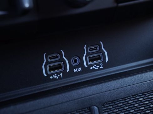 New 2026 RAM 1500 4x4 Crew Cab image 23