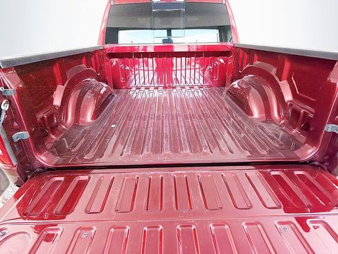 Used 2024 RAM 1500 Limited w/ Body Color Bumper Group image 28