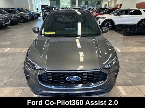 Used 2023 Ford Escape ST-Line Select w/ Tech Pack #2 AWD/4WD image 19
