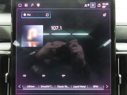 Used 2026 GMC Yukon Denali w/ Denali Reserve Package image 30