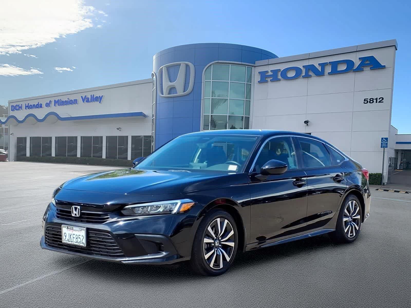 Used 2024 Honda Civic EX image 1