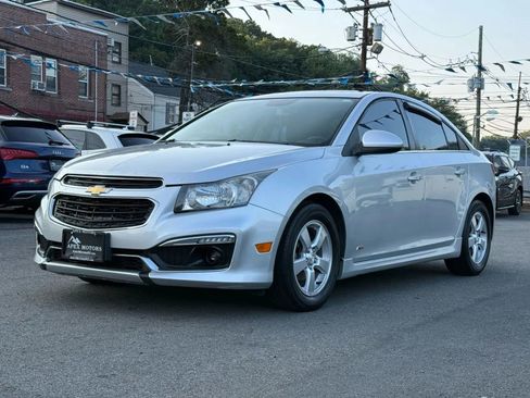 Used 2016 Chevrolet Cruze LT w/ Sun And Sound Package image 1
