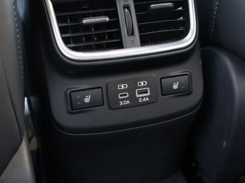 Used 2024 Subaru Outback Limited image 22