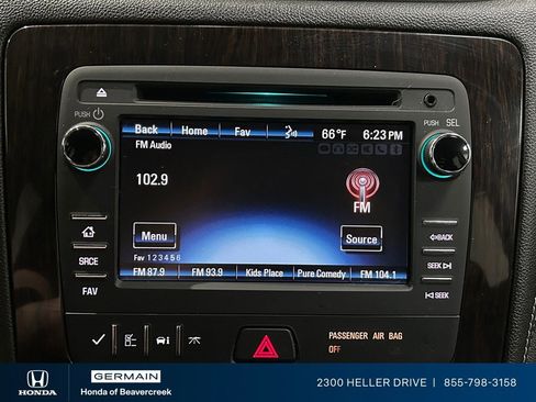 Used 2015 Chevrolet Traverse LT w/ Style and Technology Package AWD/4WD image 22