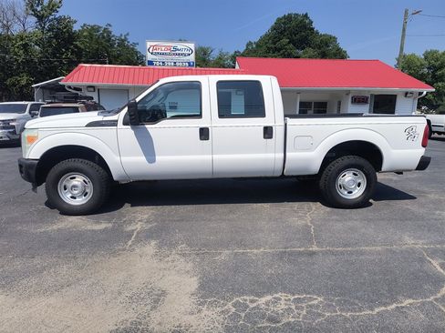 Used 2011 Ford F250 XL w/ Skid Plate Pkg AWD/4WD image 2