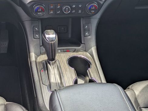 Used 2019 GMC Acadia SLT FWD image 19