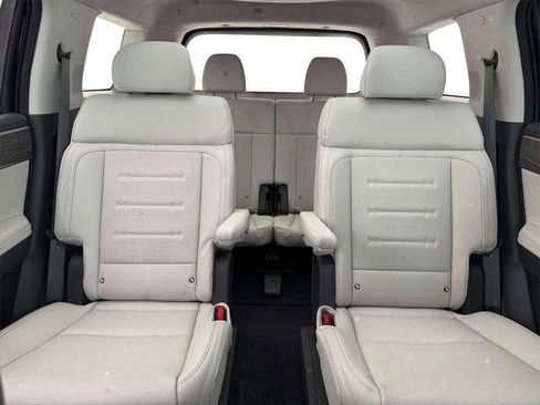 New 2026 Hyundai Santa Fe Calligraphy AWD/4WD image 16
