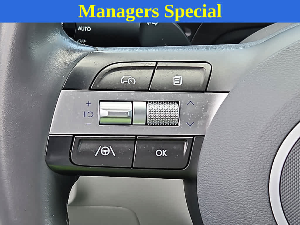 Used 2024 Hyundai Kona SEL FWD image 4