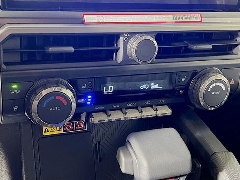 New 2026 Toyota 4Runner TRD Off-Road Premium AWD/4WD image 14
