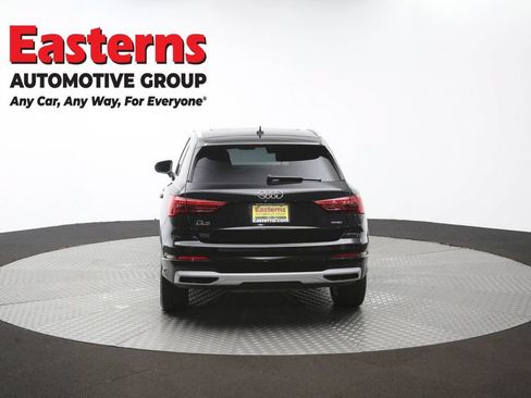 Used 2022 Audi Q3 2.0T Premium w/ Convenience Package AWD/4WD image 40