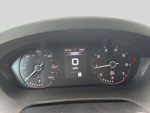 Used 2026 RAM ProMaster 2500 w/ Convenience Group FWD image 12