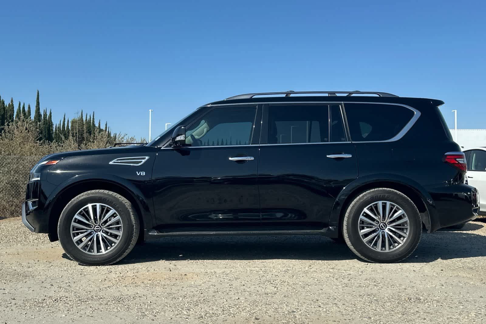 Used 2022 Nissan Armada SL AWD/4WD image 6