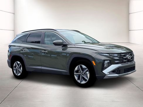 New 2026 Hyundai Tucson SEL Plus FWD image 10