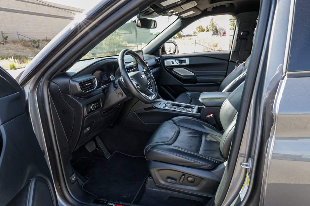 Used 2023 Ford Explorer ST w/ Equipment Group 401A AWD/4WD image 15