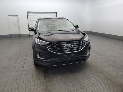 Used 2020 Ford Edge SEL w/ Cold Weather Package image 14