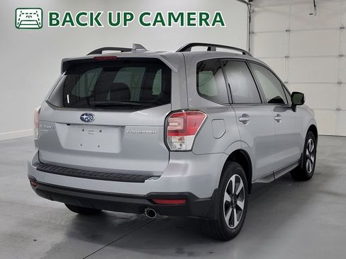 Used 2018 Subaru Forester 2.5i Premium w/ All-Weather Package image 8